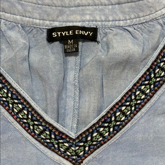 Style Envy top - Picture 2 of 7